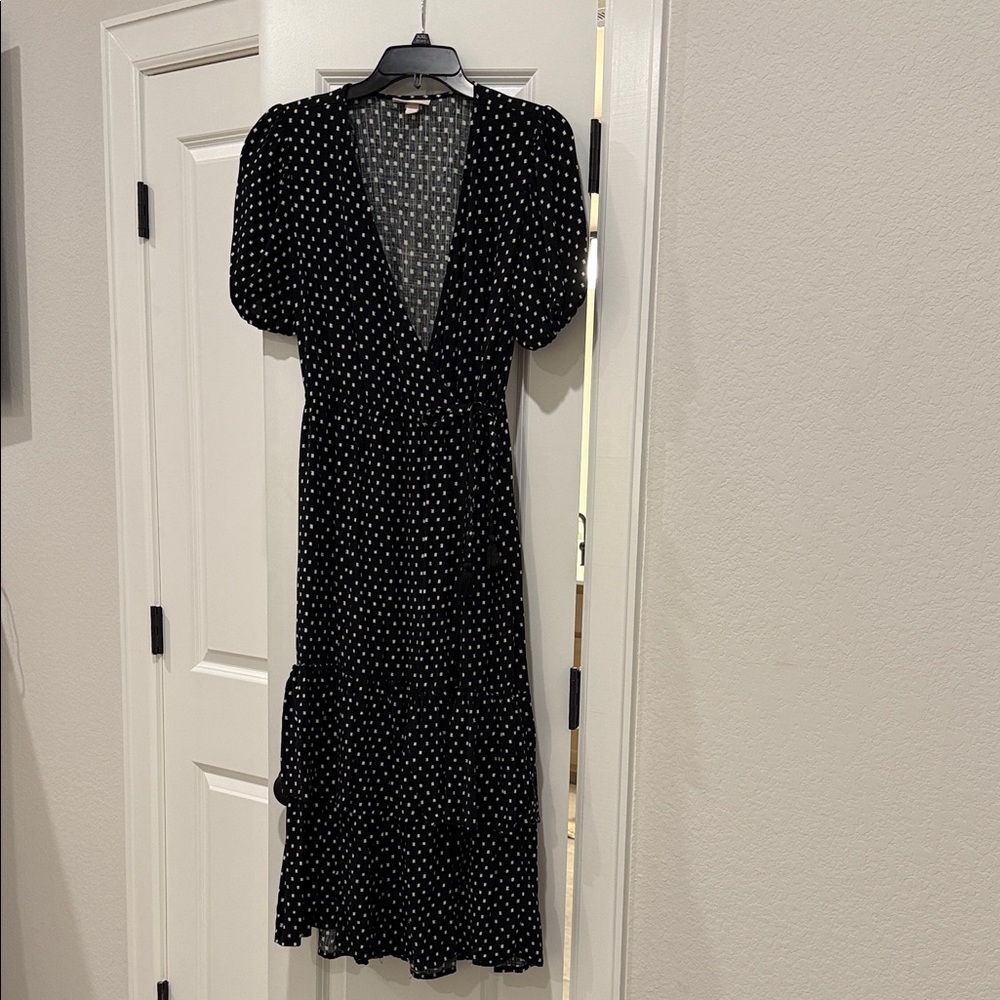 Knox Rose Black Midi Dress with White Dots